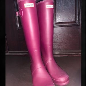 Purple/magenta hunter boots